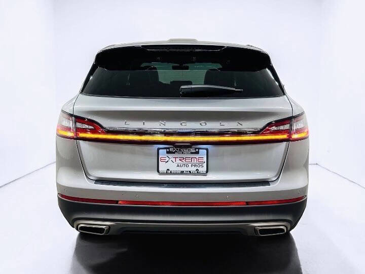Used 2023 Lincoln Nautilus Reserve FWD image 7
