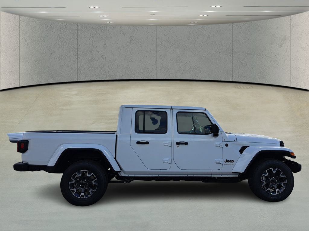 New 2026 Jeep Gladiator Sport AWD/4WD image 4