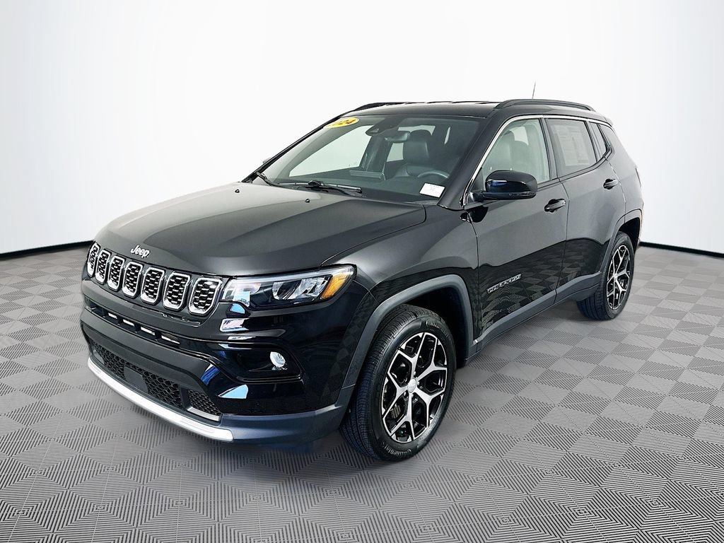 Used 2024 Jeep Compass Limited AWD/4WD image 5