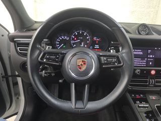 Used 2023 Porsche Macan w/ Premium Package Plus AWD/4WD image 4