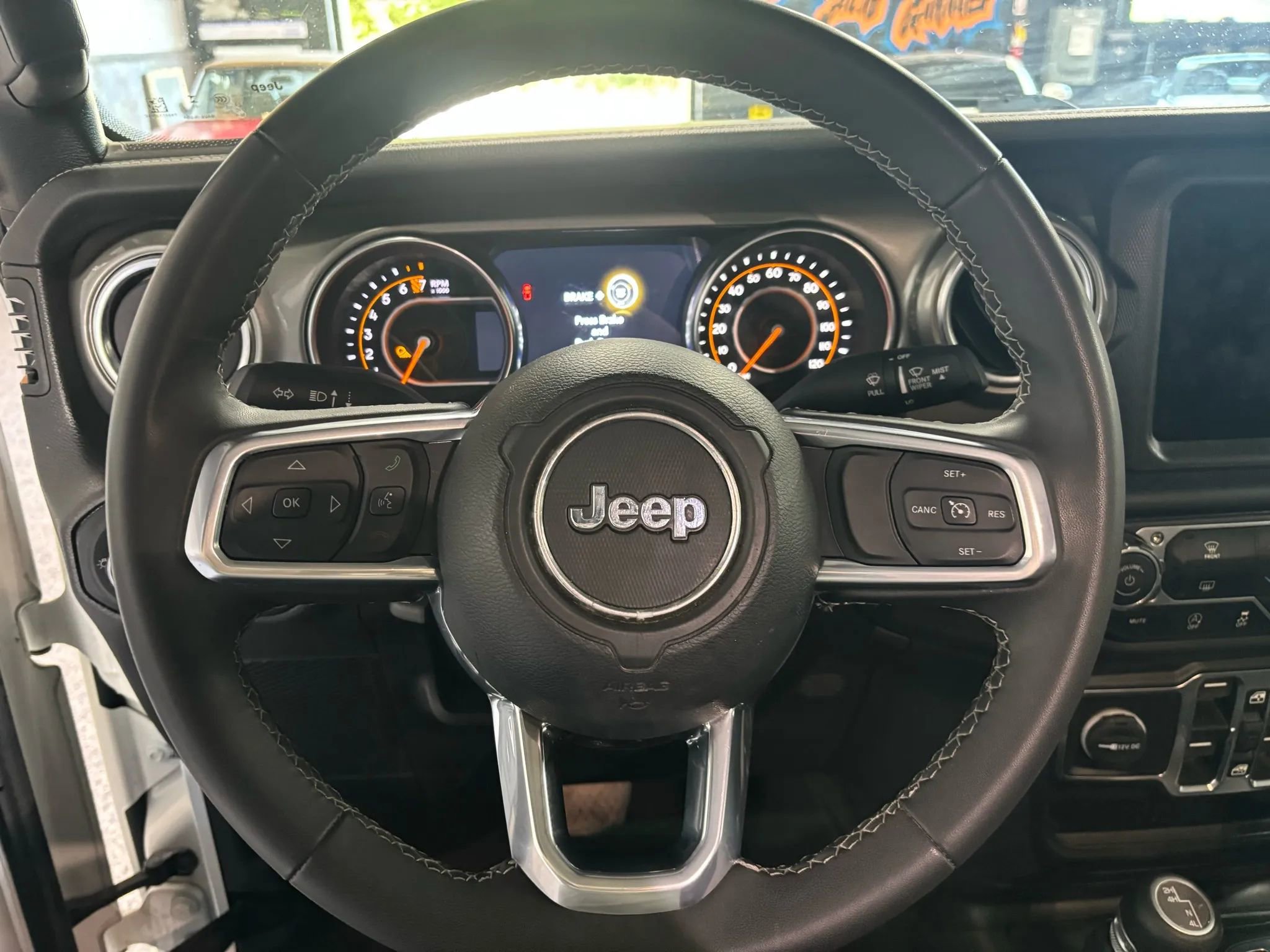 Used 2023 Jeep Gladiator Overland image 29