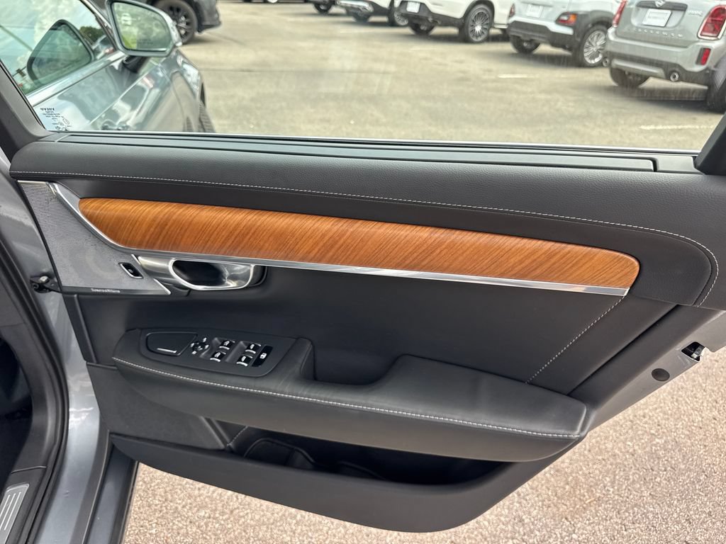 Used 2018 Volvo S90 T6 Inscription w/ Convenience Package AWD/4WD image 36