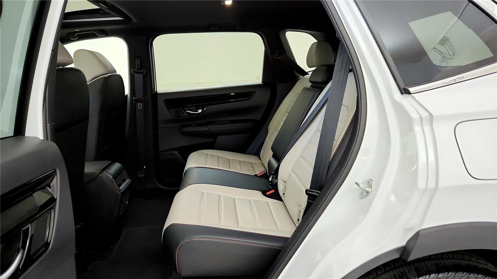 Used 2023 Honda CR-V Sport Touring image 21