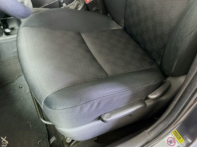 Used 2010 Toyota Matrix image 19