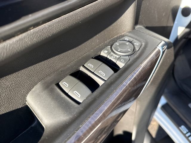 Used 2022 Chevrolet Silverado 3500 LTZ w/ LTZ Plus Package image 14