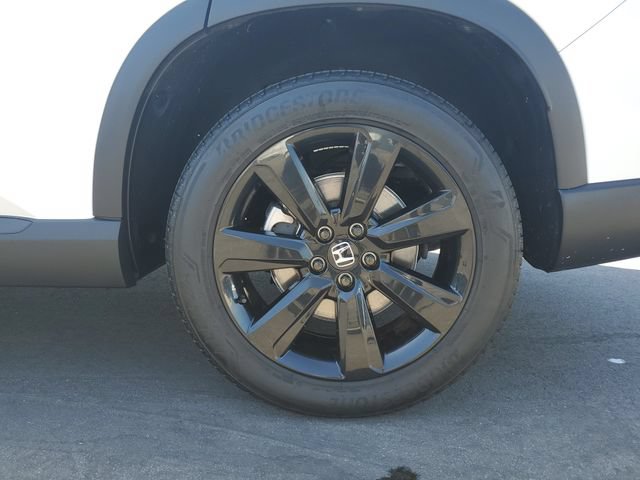 Used 2025 Honda Pilot Black Edition image 5