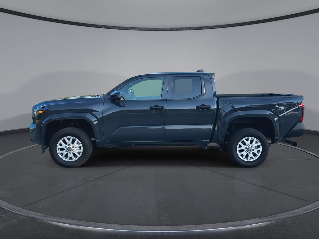Used 2025 Toyota Tacoma SR RWD image 5