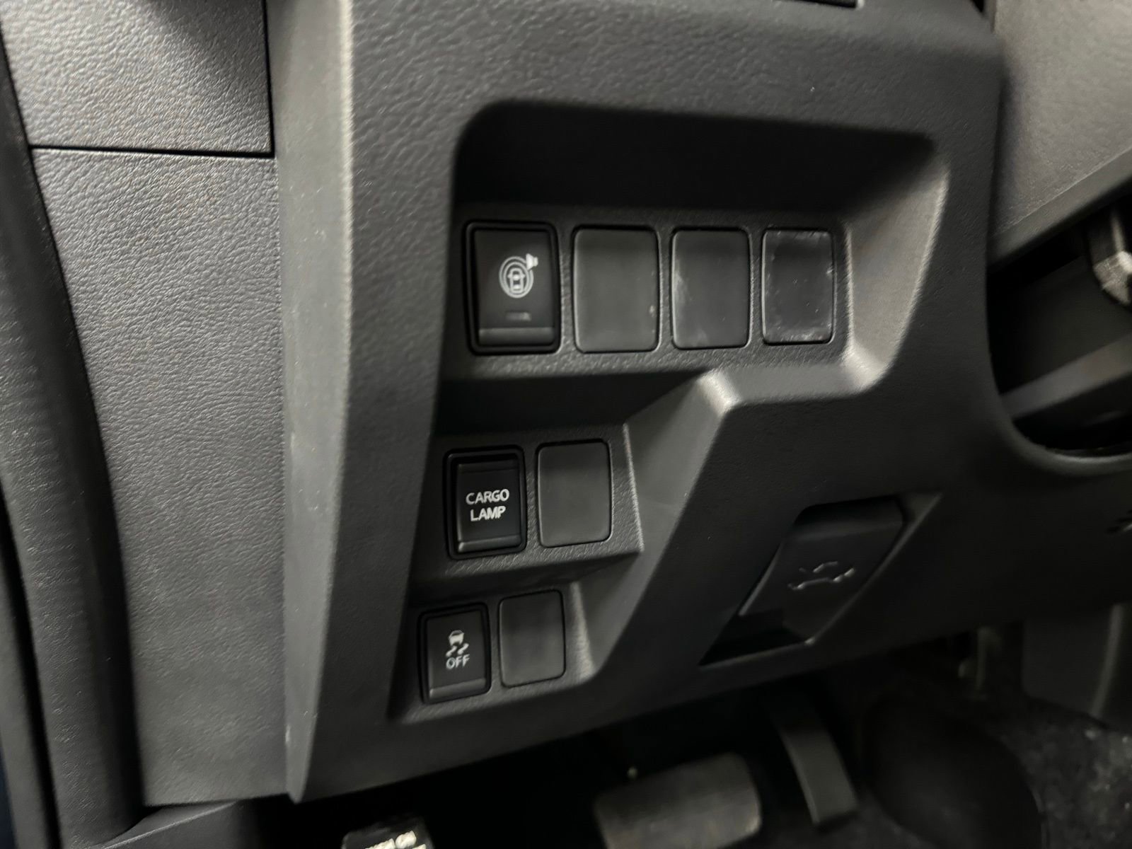 New 2026 Nissan Frontier SV image 19