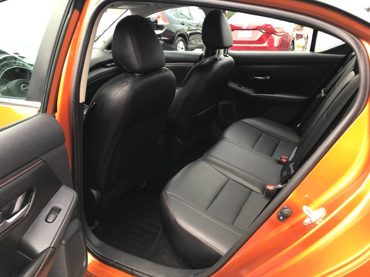 Used 2024 Nissan Sentra SR w/ SR Premium Package FWD image 10
