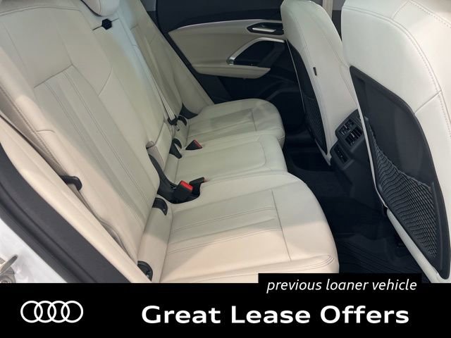 Used 2025 Audi Q5 Premium w/ Convenience Package AWD/4WD image 19