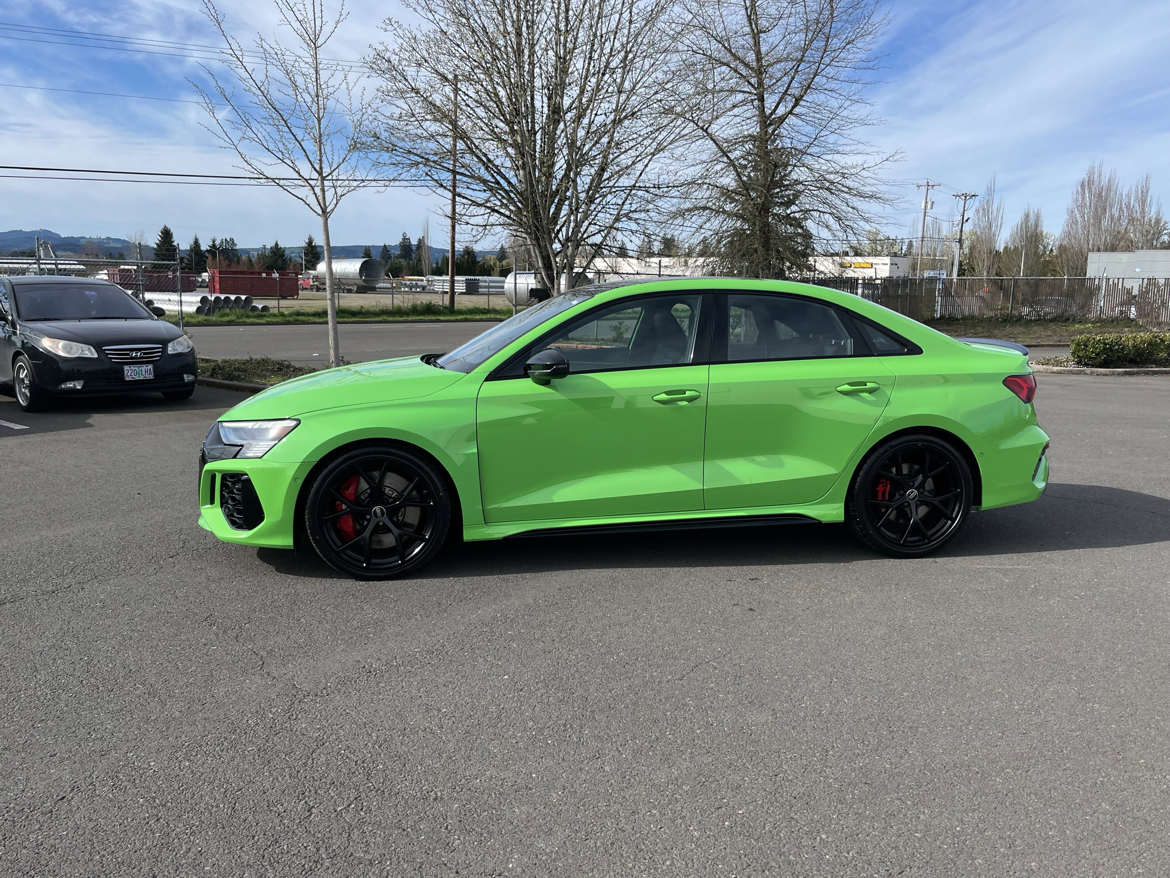 Used 2024 Audi RS 3 w/ RS Technology Package image 2