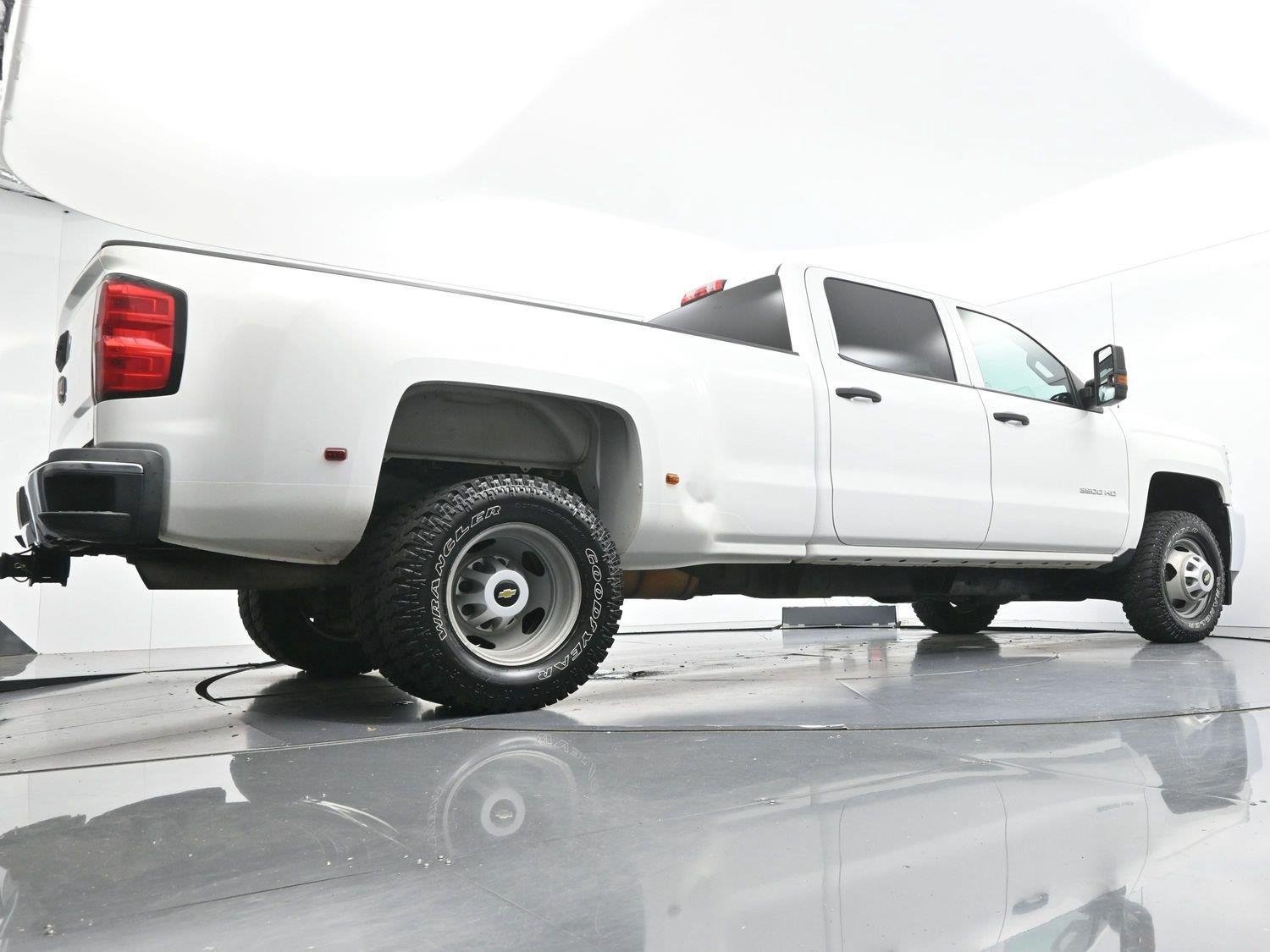 Used 2015 Chevrolet Silverado 3500 W/T w/ WT Convenience Package RWD image 44