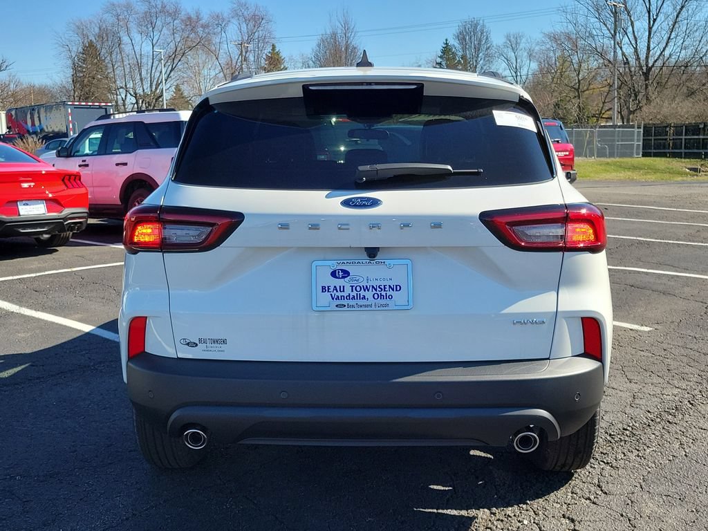 New 2026 Ford Escape ST-Line w/ Tech Pack #1 AWD/4WD image 5