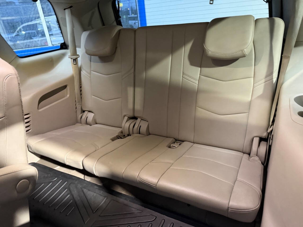 Used 2016 Cadillac Escalade Premium image 20