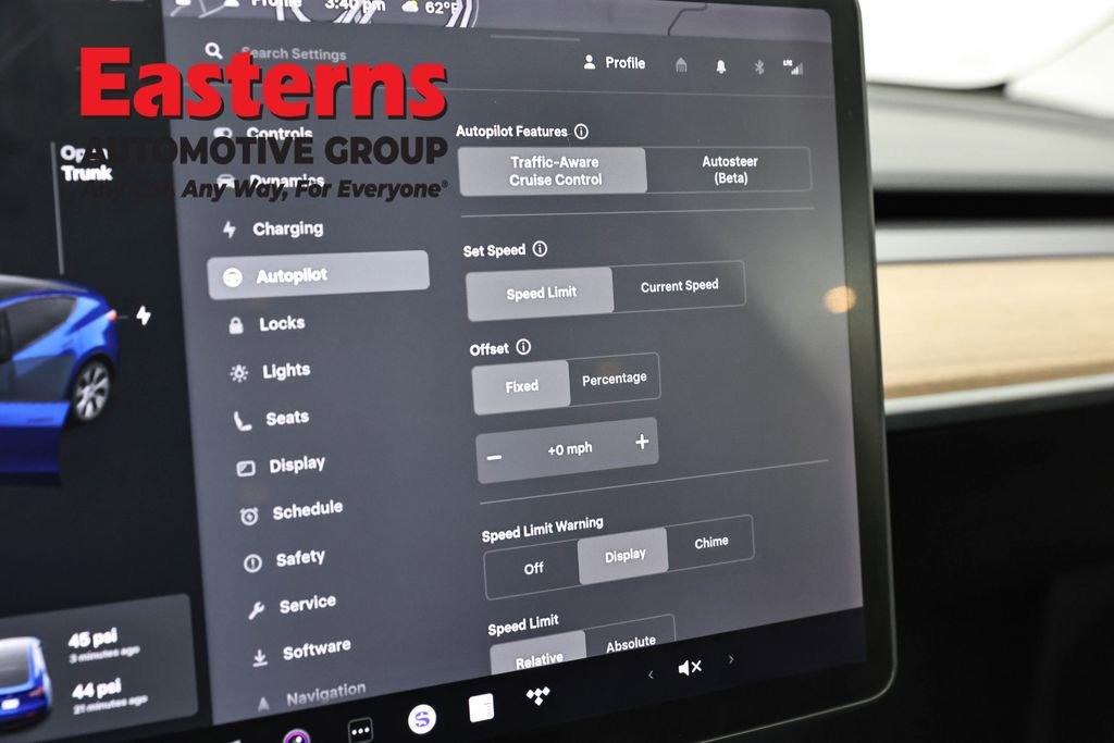 Used 2020 Tesla Model Y Long Range image 15