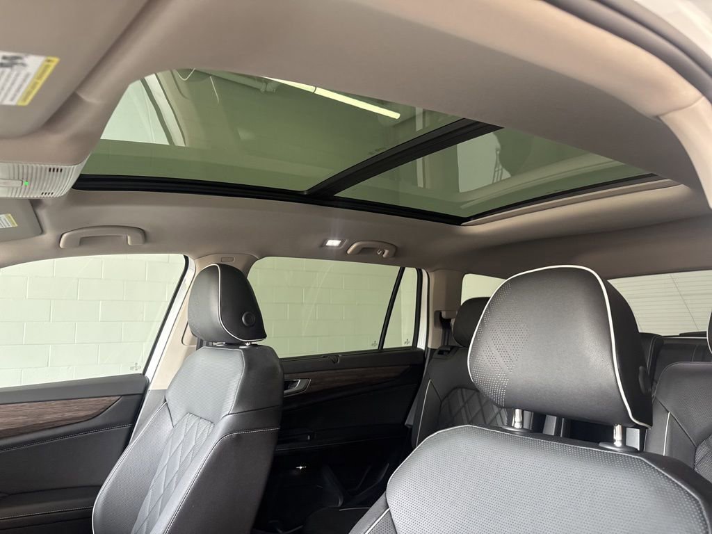 New 2026 Volkswagen Atlas SEL Premium R-Line image 14