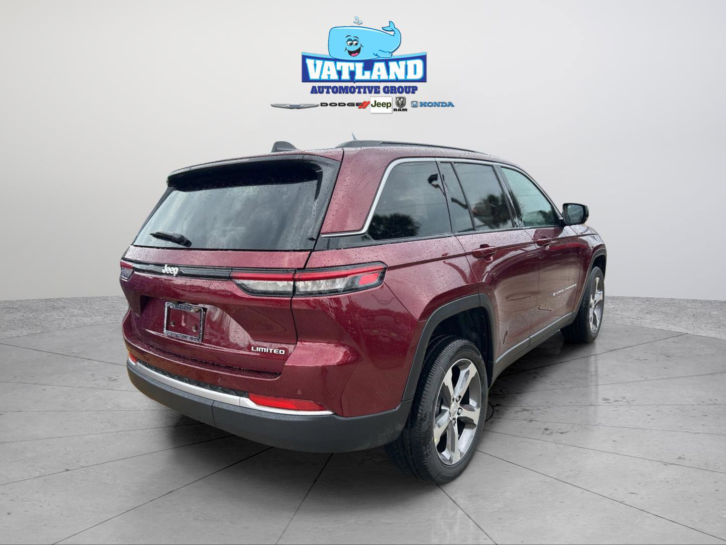 Used 2026 Jeep Grand Cherokee Limited image 5