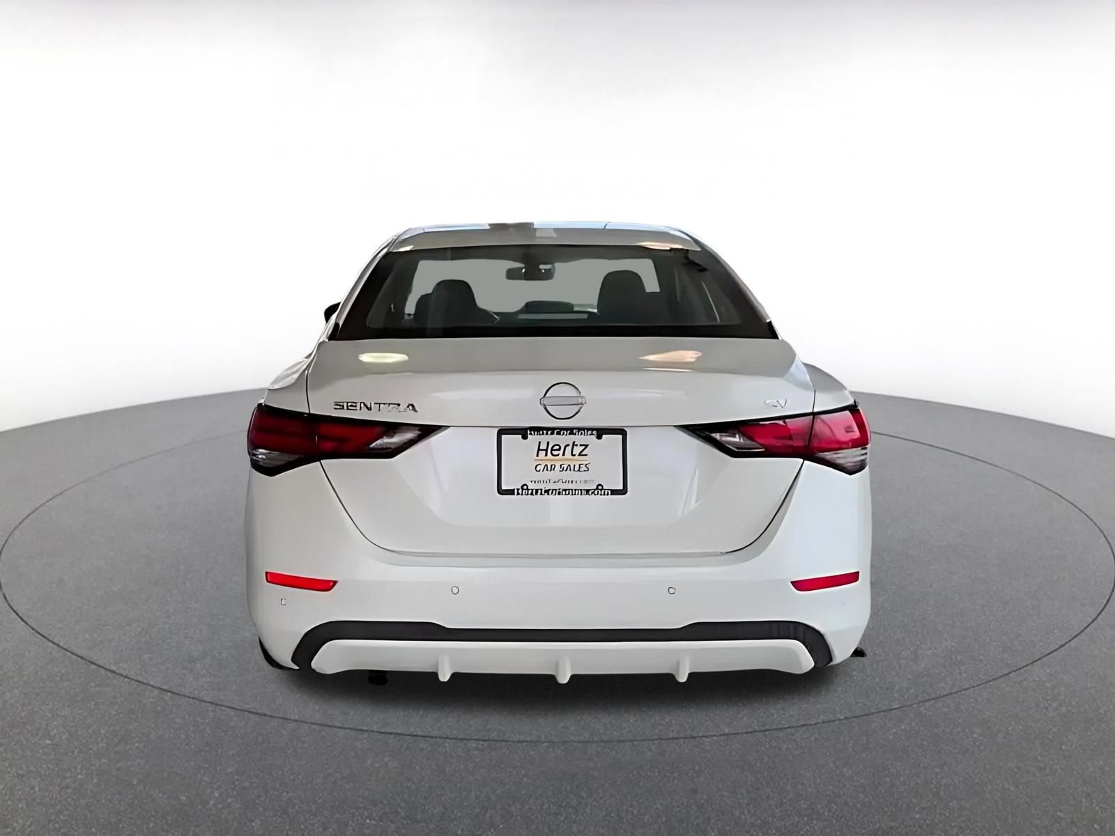 Used 2024 Nissan Sentra SV FWD image 17
