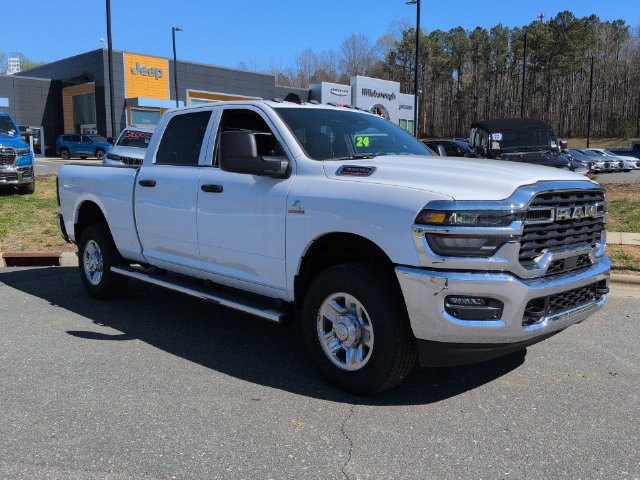 New 2026 RAM 3500 Tradesman w/ Chrome Appearance Group AWD/4WD image 21