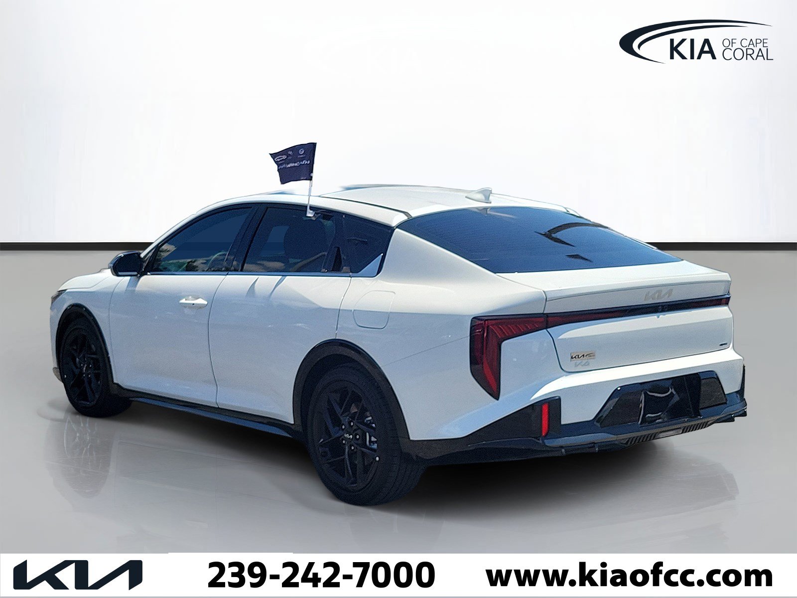 Certified 2025 Kia K4 GT-Line Turbo FWD image 4