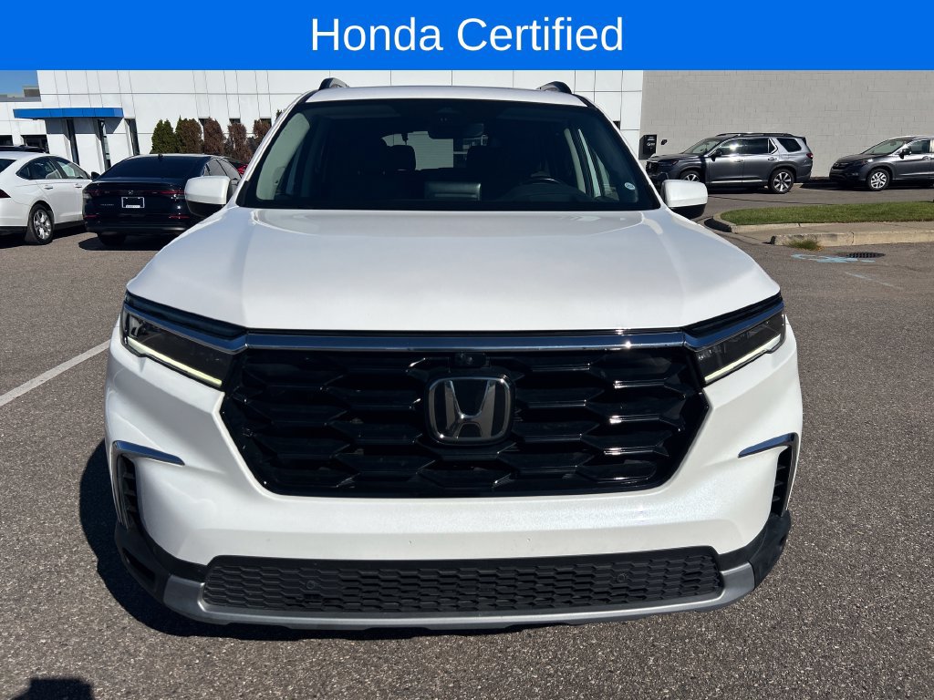 Certified 2023 Honda Pilot Elite image 3