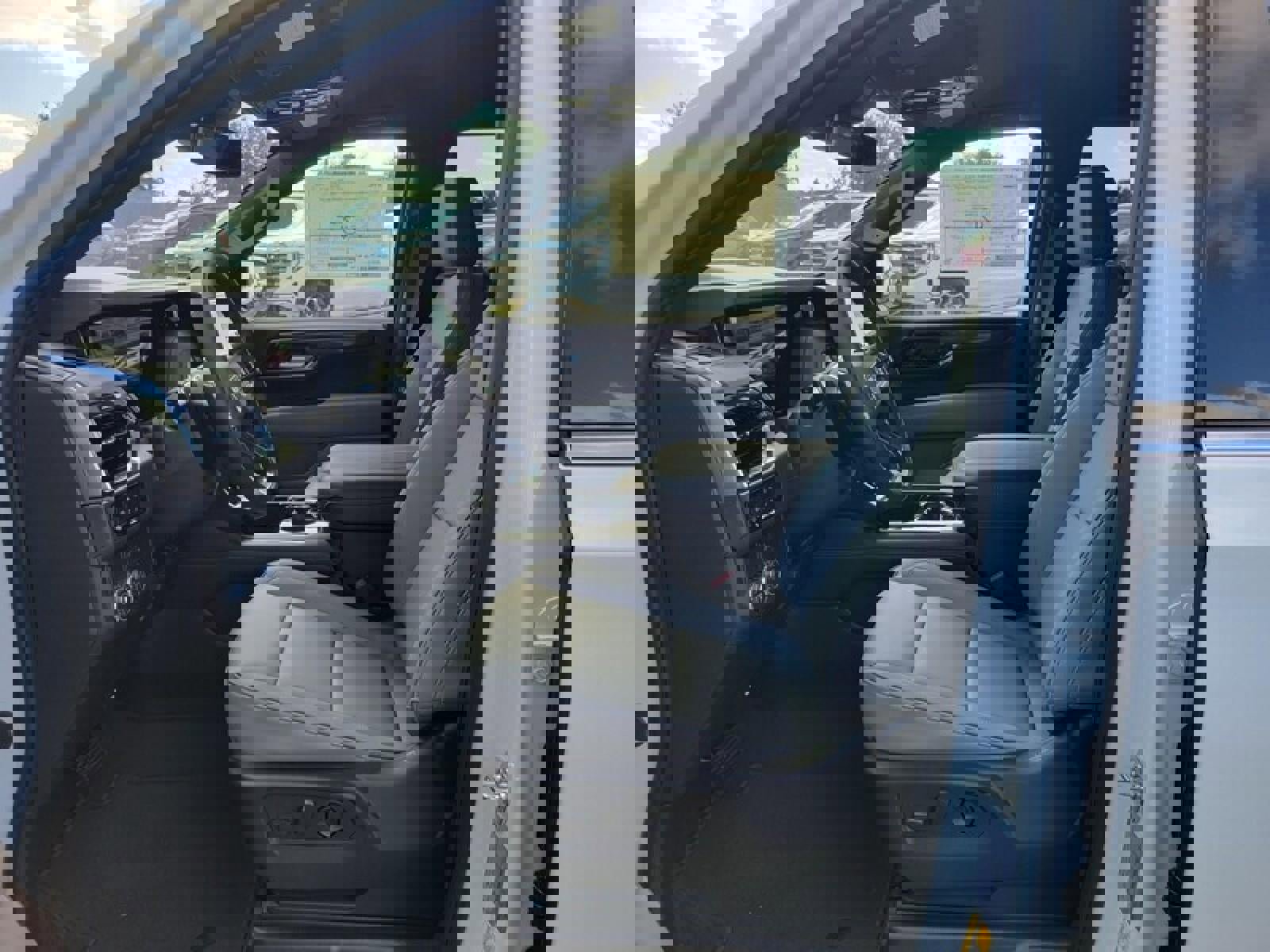 New 2026 GMC Yukon XL Elevation image 12