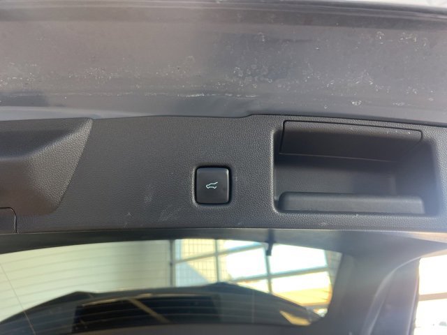 Used 2024 Ford Escape ST-Line Select w/ Tech Pack #2 image 16