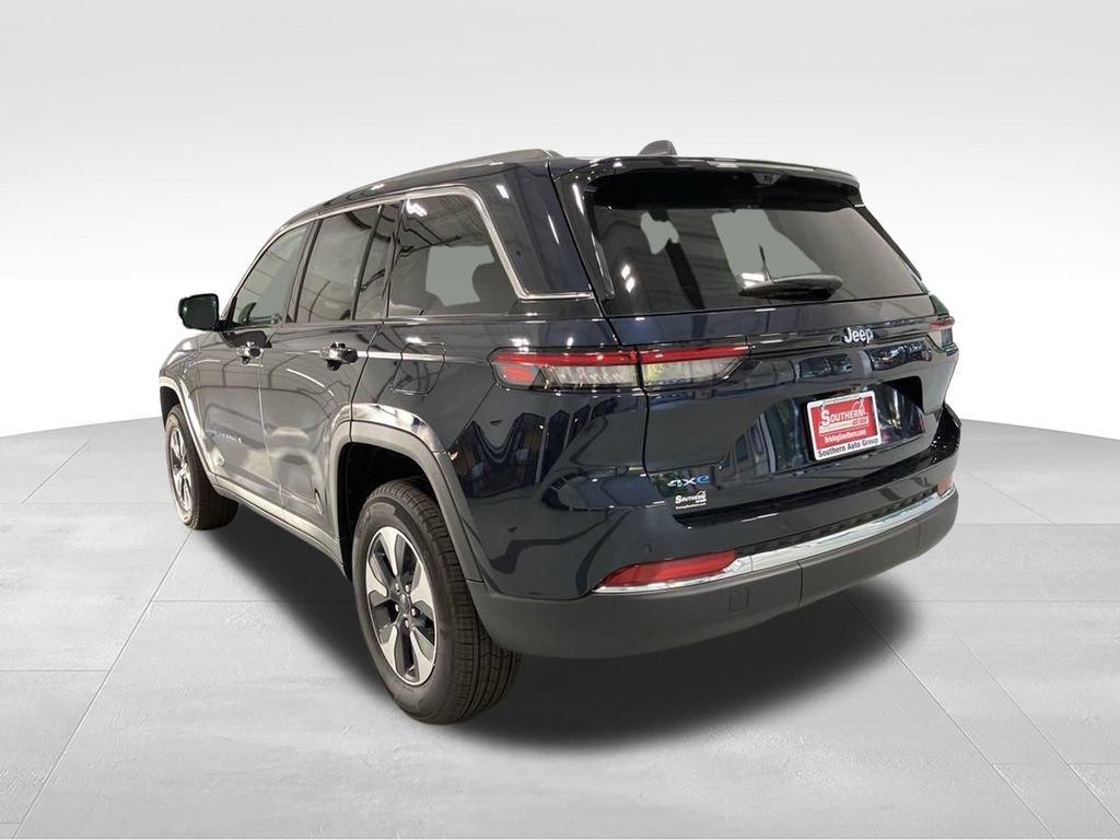 New 2024 Jeep Grand Cherokee Limited 4xe w/ Luxury Tech Group II AWD/4WD image 8
