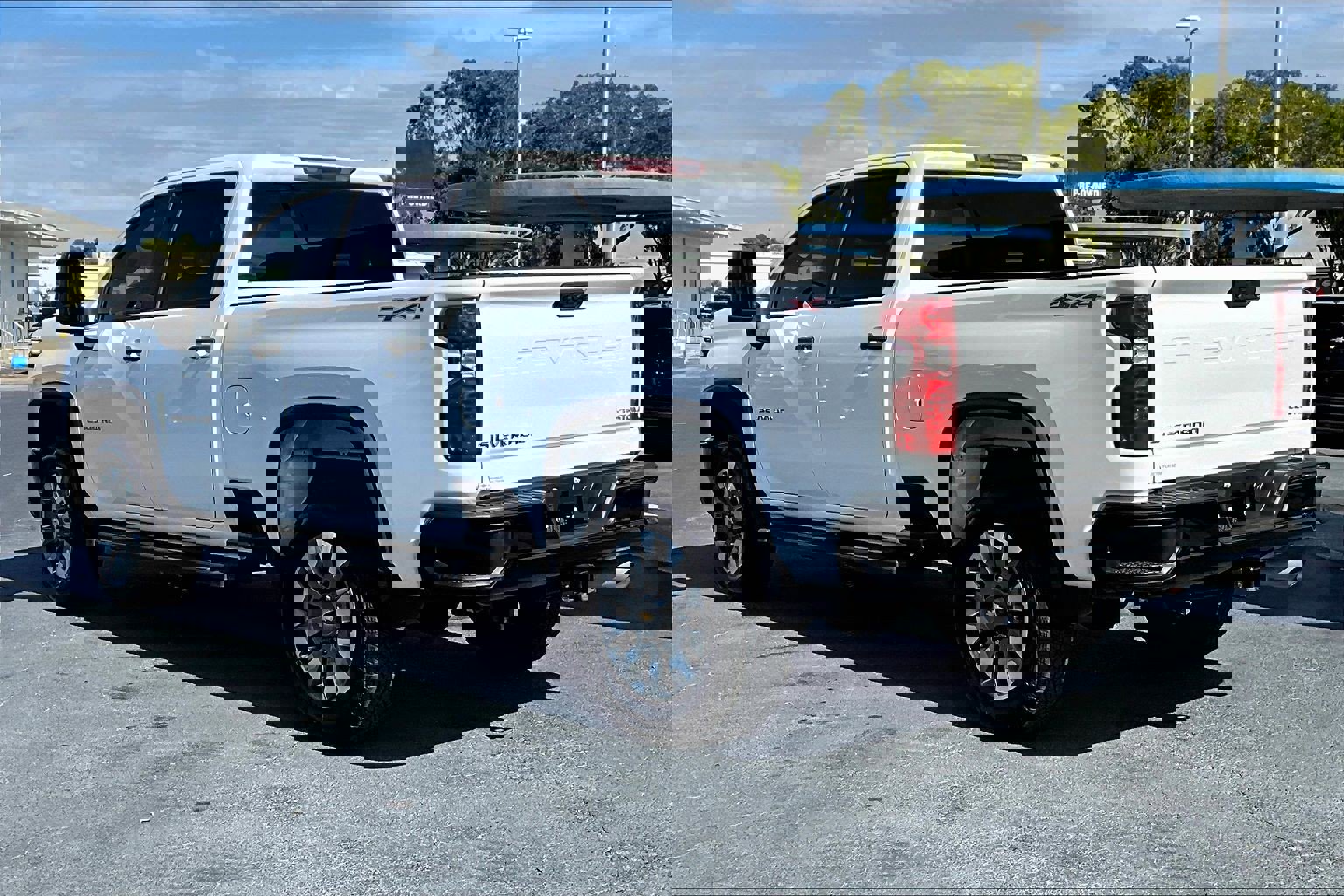 Certified 2024 Chevrolet Silverado 2500 Custom w/ Custom Convenience Package image 3