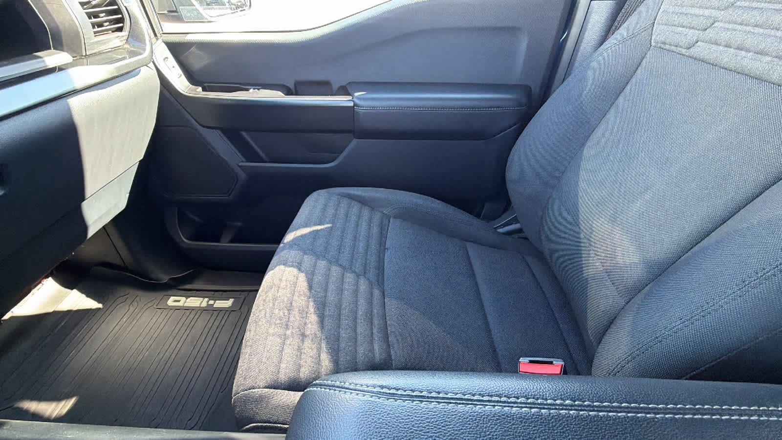 Used 2022 Ford F150 XL w/ STX Black Appearance Package AWD/4WD image 12