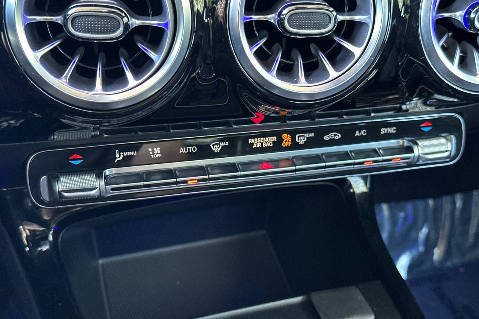 Certified 2023 Mercedes-Benz CLA 250 image 25