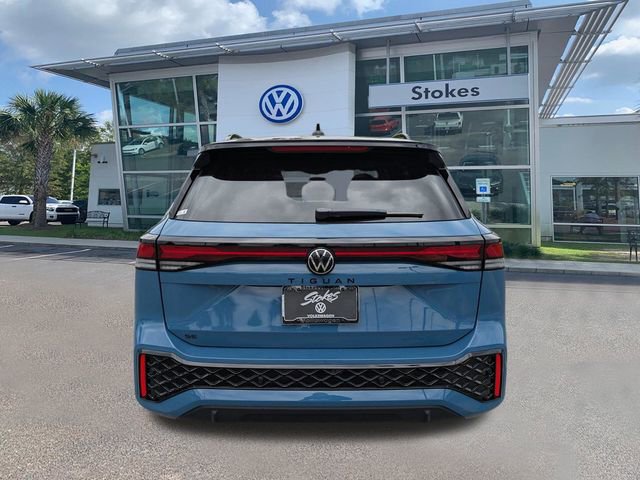 New 2026 Volkswagen Tiguan SE R-Line FWD image 5