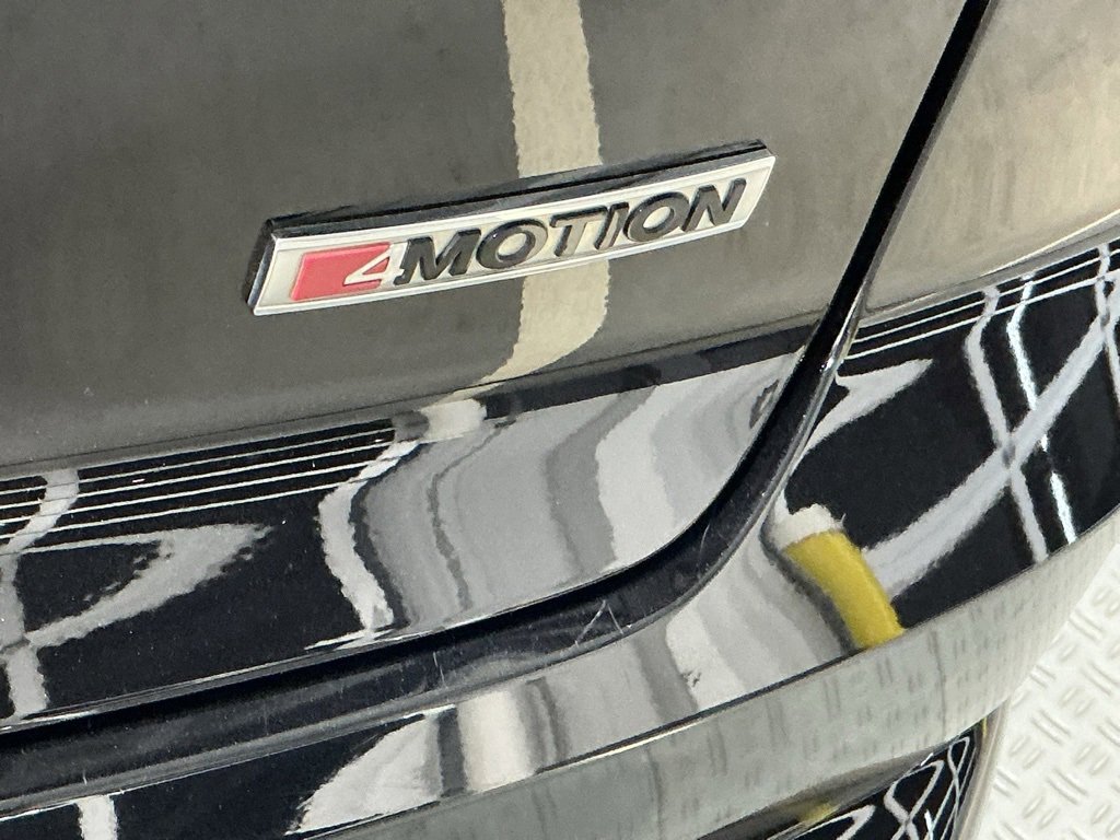 Used 2021 Volkswagen Atlas Cross Sport SEL image 4