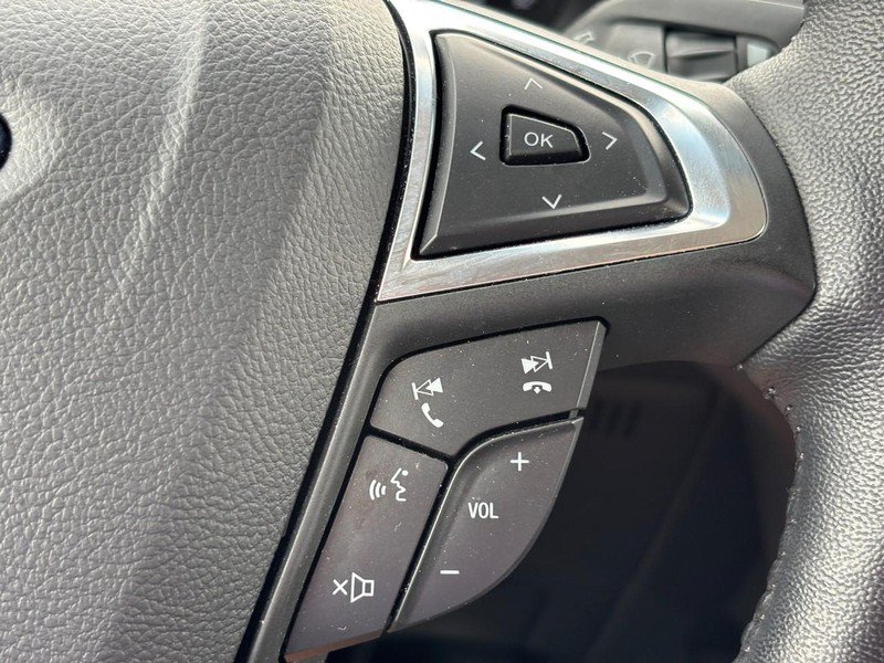Used 2024 Ford Edge Titanium AWD/4WD image 20