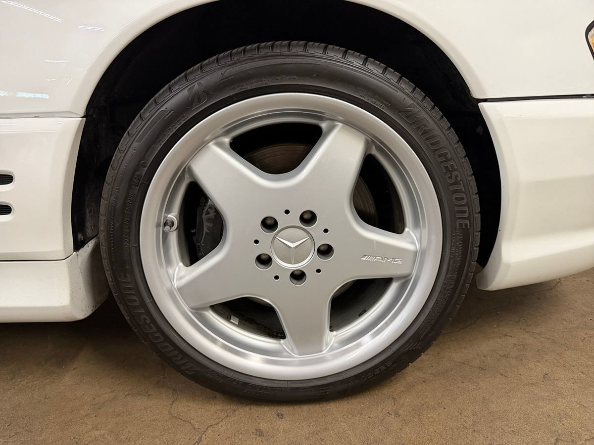 Used 2001 Mercedes-Benz SL 500 image 22