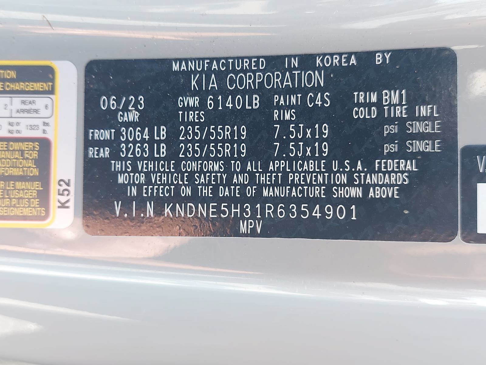Used 2024 Kia Carnival SX FWD image 36