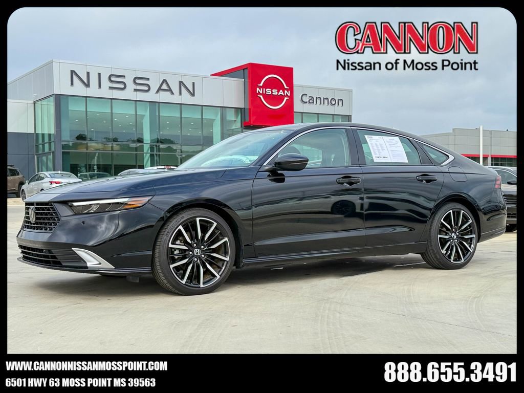 Used 2024 Honda Accord Touring image 1