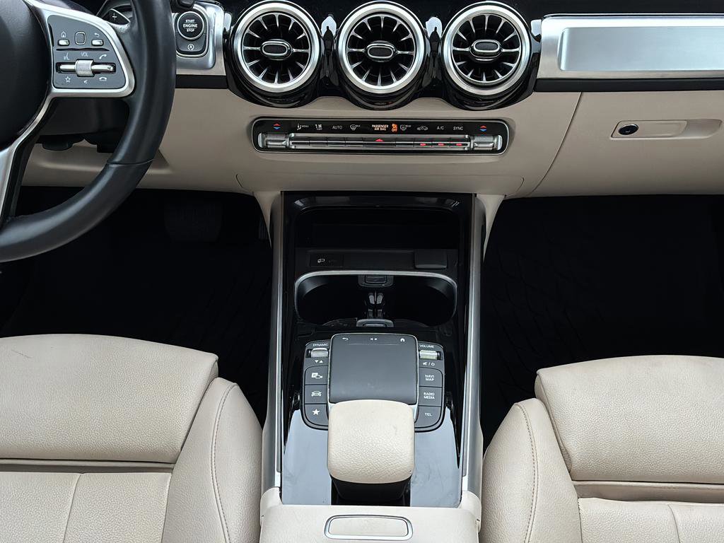 Used 2023 Mercedes-Benz GLB 250 image 23