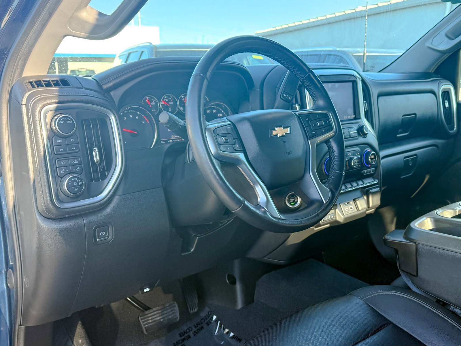 Certified 2022 Chevrolet Silverado 2500 LTZ image 16