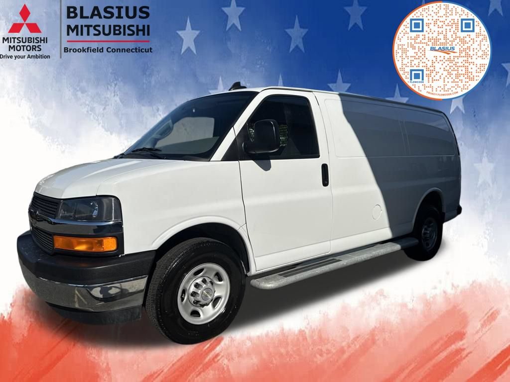 Used 2024 Chevrolet Express 2500 w/ Driver Convenience Package RWD image 16