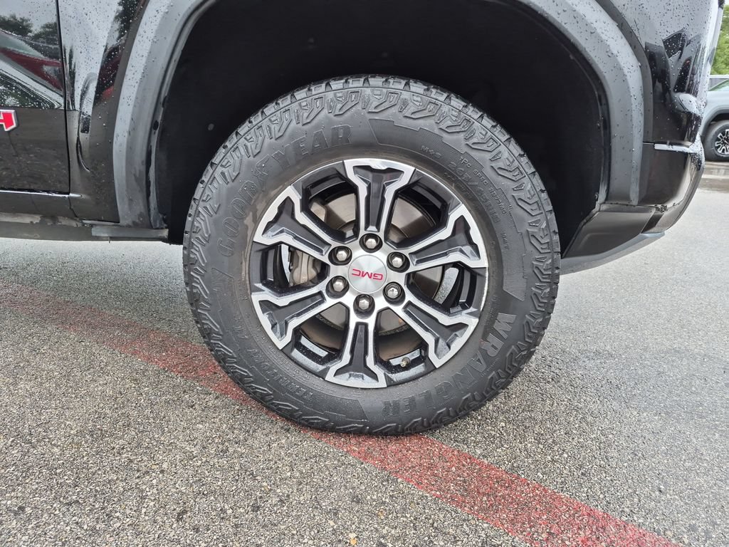 Used 2023 GMC Canyon AT4 w/ AT4 Premium Package AWD/4WD image 18