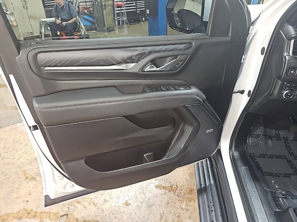 Used 2024 GMC Yukon Denali w/ Max Trailering Package image 16