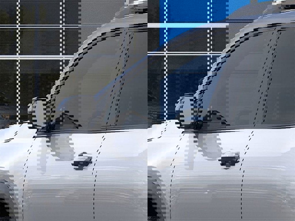 New 2026 Chevrolet Equinox LT w/ Safety and Technology Package image 13