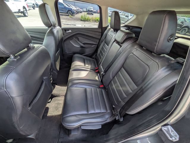 Certified 2019 Ford Escape Titanium AWD/4WD image 18