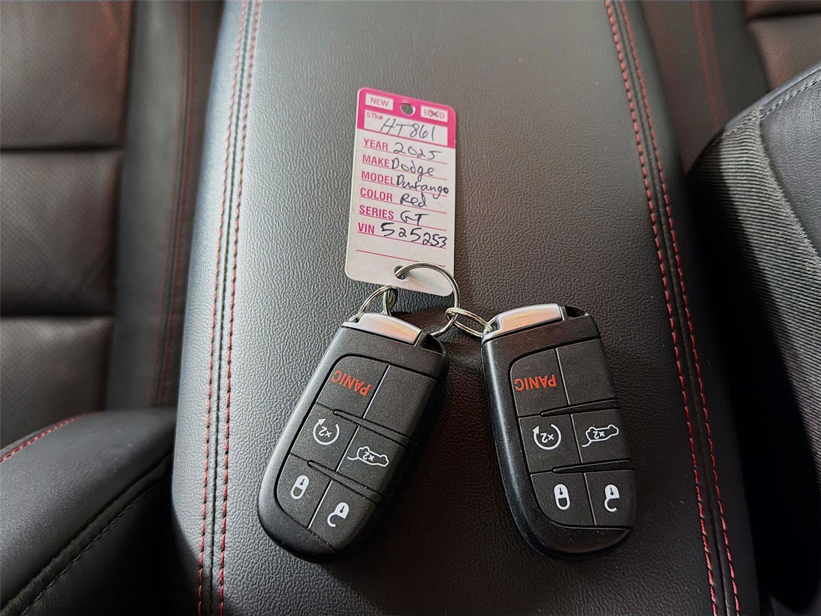 Used 2025 Dodge Durango GT image 35