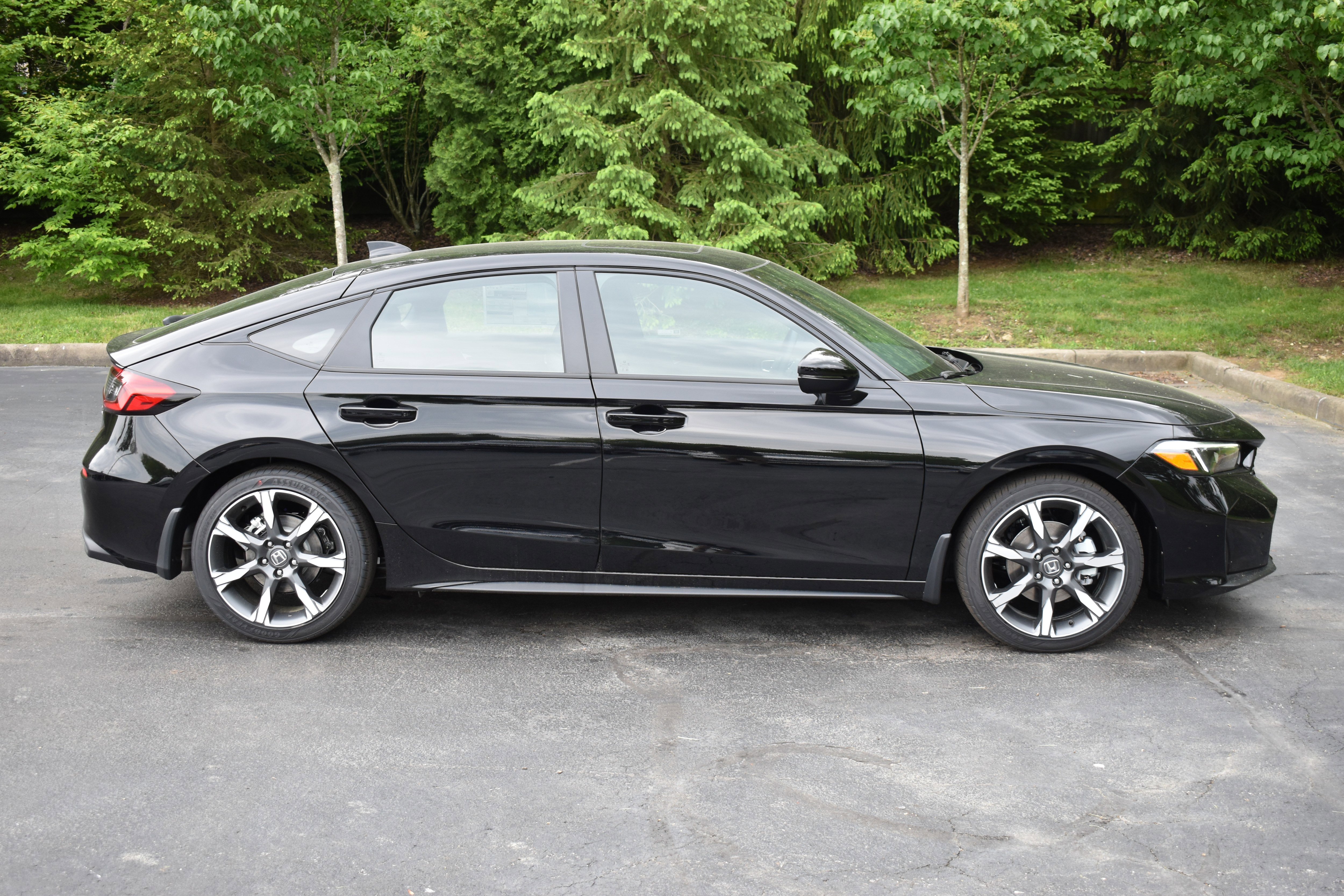 New 2026 Honda Civic Sport Touring image 9