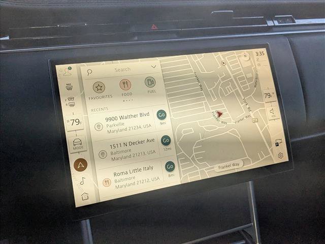 Used 2024 Land Rover Range Rover Long Wheelbase SE image 11