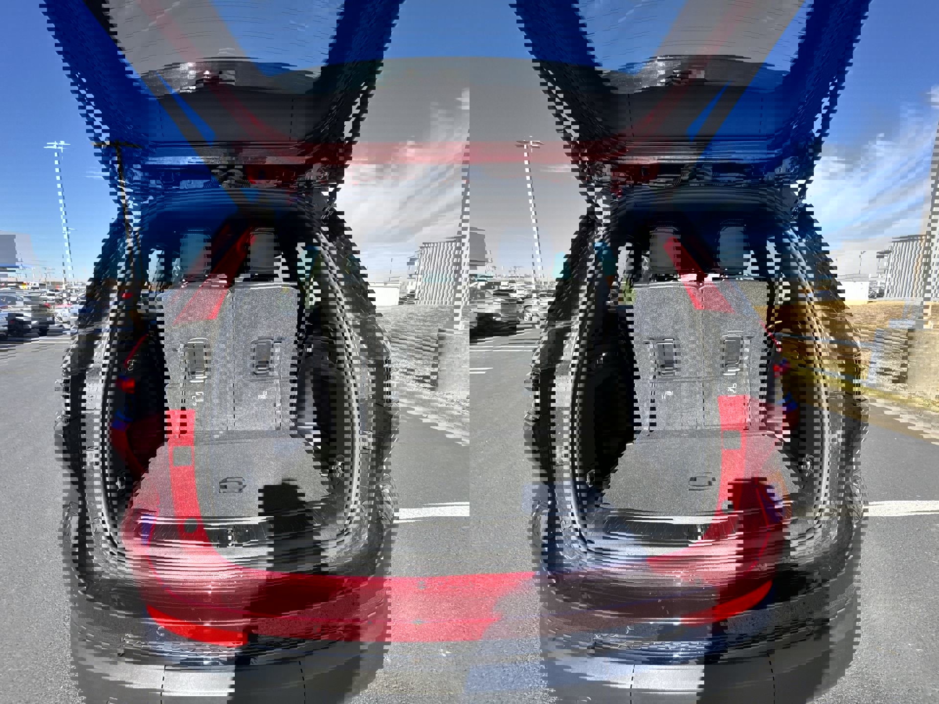 Used 2024 Jeep Grand Cherokee L Limited w/ Black Appearance Package image 25