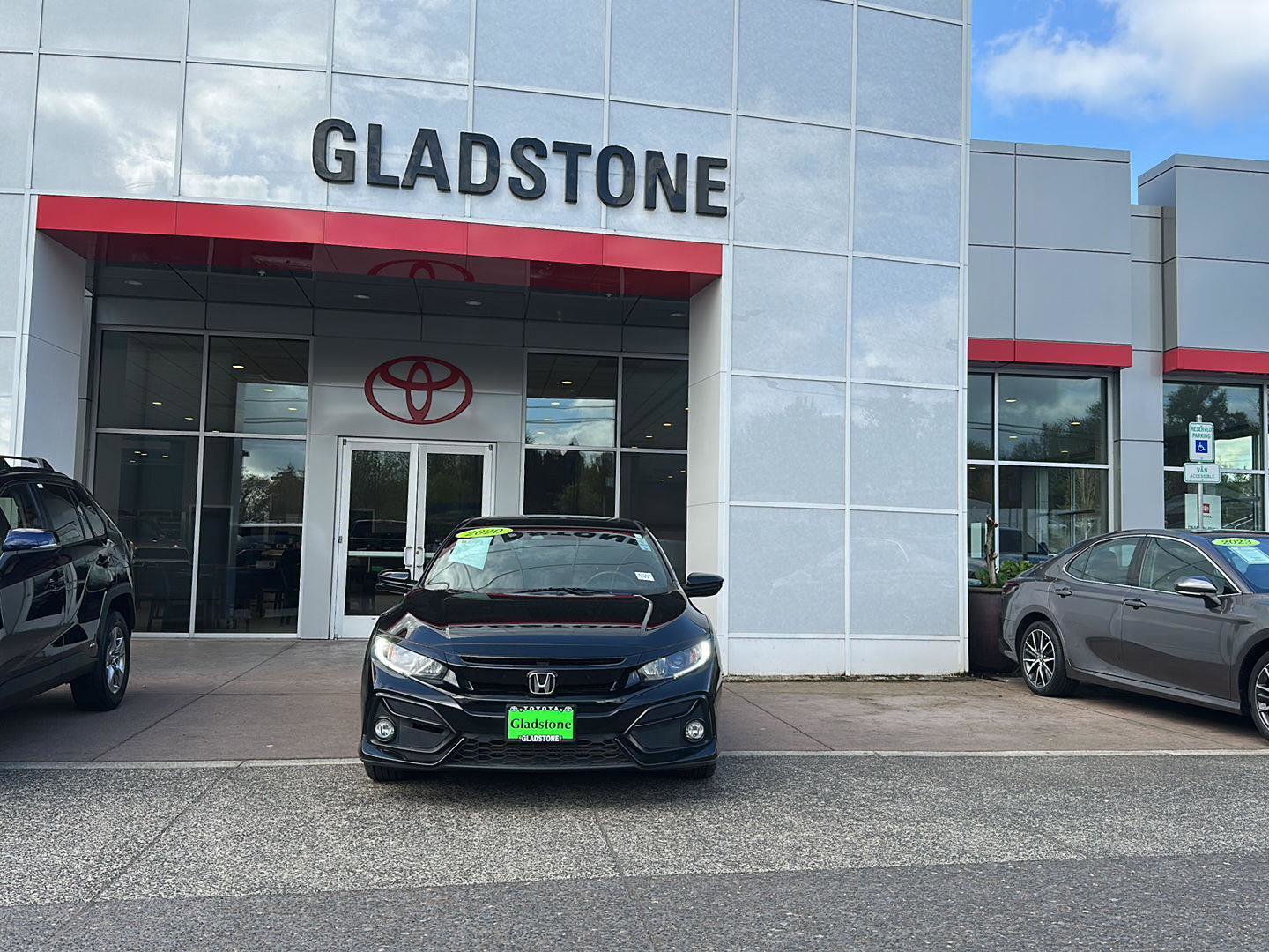 Used 2020 Honda Civic EX image 1