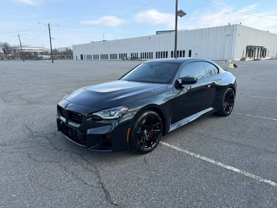 Used 2024 BMW M2 w/ Lighting Package image 3